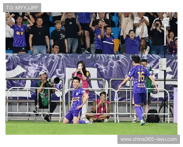 天津津门虎连宣6新援：王秋明、田依浓领衔，中场实力全面升级